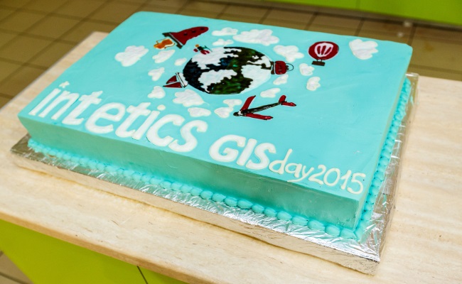 gis_cake_intetics