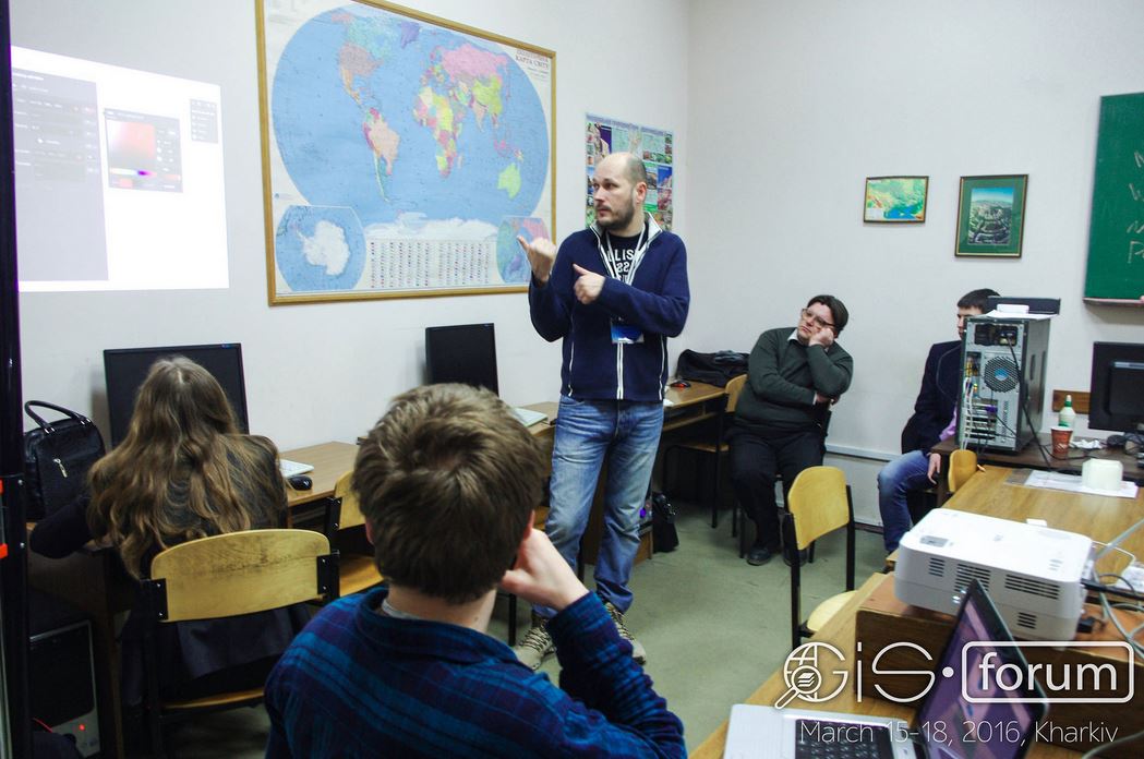 Andriy-Golovin-GISforum2016